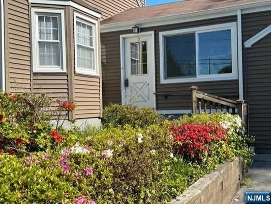 189 W PROSPECT ST # 2, WALDWICK, NJ 07463 - Image d2c13d928d68b781d43fa4b0a89a2ec4/803774808