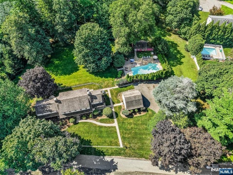Photo for 1 Carlyle Place