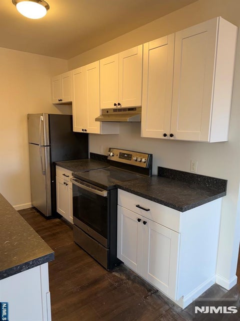 Photo for 40 Washington Avenue B9