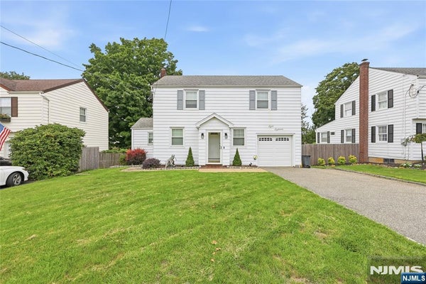818 RIDGE RD, CEDAR GROVE, NJ 07009 - Image d55e21b1429f70e9363c8b85104f0e66/3695083879