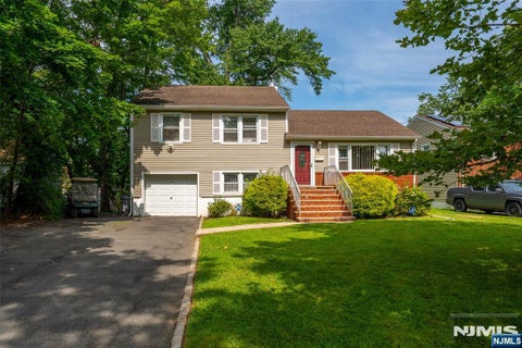 Photo for 425 Adrianne Court