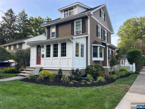 Photo for 141 Darlington Avenue