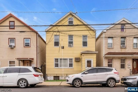Photo for 29 Kossuth Street