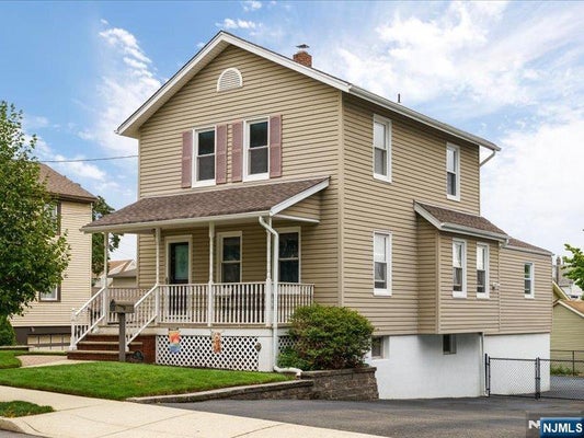 521 9TH ST, CARLSTADT, NJ 07072 - Image df0112320ffe5cc5ba27643f8b2ed2f2/769430203