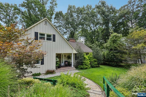 34 FOREST DR, WATCHUNG, NJ 07069 - Image dfd0304146fe23d66d7b0b8fea55965e/3140947085