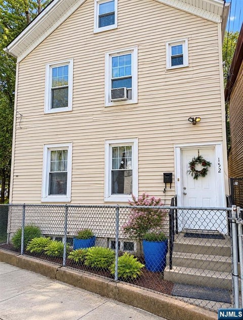 Photo for 152 E Main Street