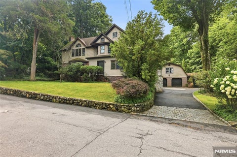 Photo for 41 Crest Road