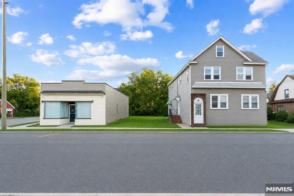 69 MEHRHOF RD # 71, LITTLE FERRY, NJ 07643 - Image eb0870daee5a2a51b59688cbcfe3d52c/1125699053