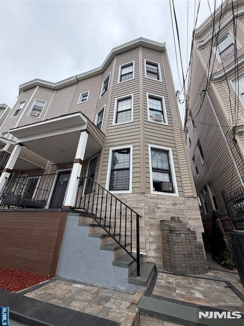 Photo for 22 17th Avenue