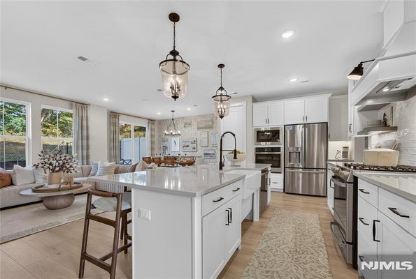 12 RESERVOIR COURT, WAYNE, NJ 07470 - Image ecc223df1e7b085a23fc676e7afcf412/3403721943