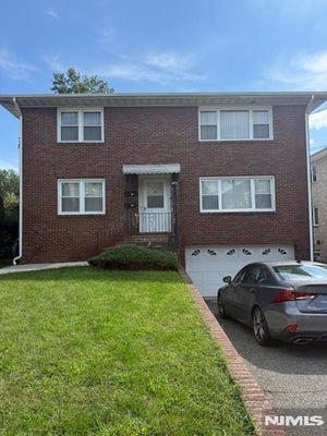 230 4TH ST FL 2, PALISADES PARK, NJ 07650 - Image ed08d7332b4635a7a11bc7e6a793570b/4004720802