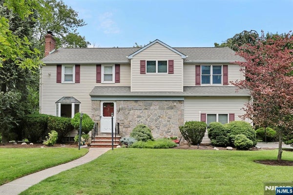 434 HASBROUCK BLVD, ORADELL, NJ 07649 - Image ee3c2d302c82d077c6e34603aee85580/2299718912