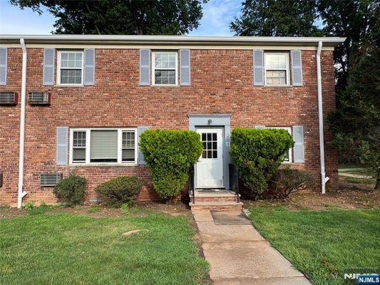 13 WEDGEWOOD DR APT 87, VERONA, NJ 07044 - Image eebfc508698b4d77e5a85183264a8d5b/2569203129