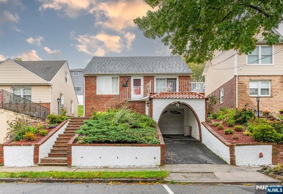 28 PARK PL, KEARNY, NJ 07032 - Image f0eb707bd9d23f8cd78b3eca8c20ab2e/2123275757