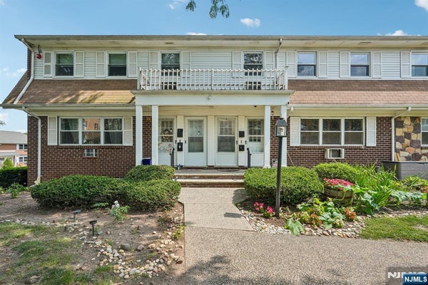 25 RIVER RD APT B3, NUTLEY, NJ 07110 - Image f7bd87be58db6ec1b76131c8cd2b7d45/2709430692