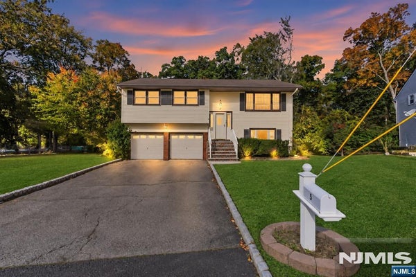 5 DOWNSTREAM DR, FLANDERS, NJ 07836 - Image fb614bc9f900bb779dfbbaf77512dcae/4264513429