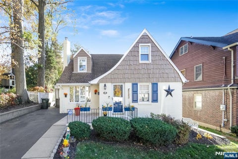 Photo for 81 W Gouverneur Avenue