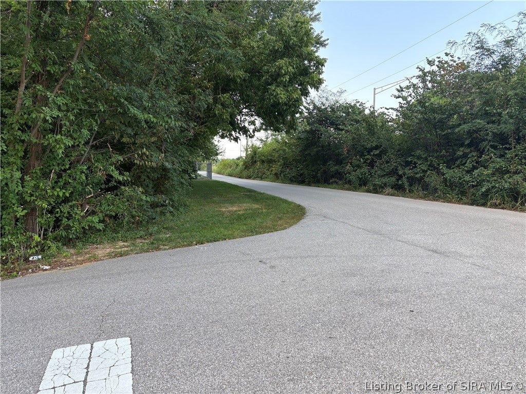 1902 Alberto Court - Photo 2