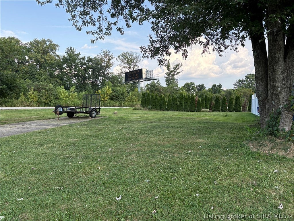 1902 Alberto Court - Photo 4