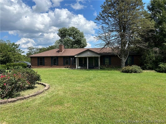 20806 CHARLESTOWN BETHLEHEM RD, CHARLESTOWN, IN 47111 - Image 063a77e229c5e7b9fbae9d9ce855239c/3942197320