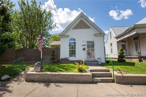 1307 Chartres Street, New Albany, IN 47150 - MLS#: 202407492