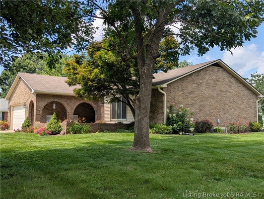 50 VIRGINIA DR, JEFFERSONVILLE, IN 47130 - Image 47918cbf40da35e43e9bfb5f078e3e95/3683171147