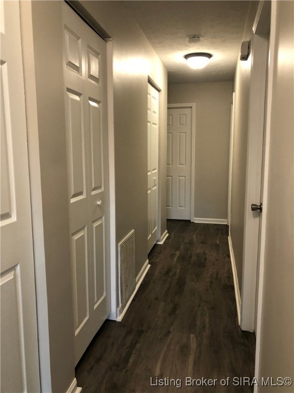 New Albany, Indiana 47150, United States, 2 Bedrooms Bedrooms, ,1 BathroomBathrooms,Residential,Active,8271