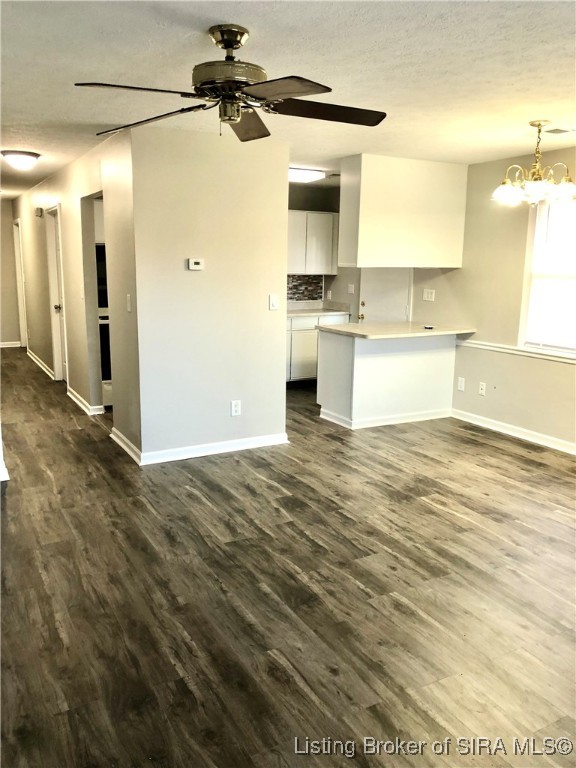New Albany, Indiana 47150, United States, 2 Bedrooms Bedrooms, ,1 BathroomBathrooms,Residential,Active,8271