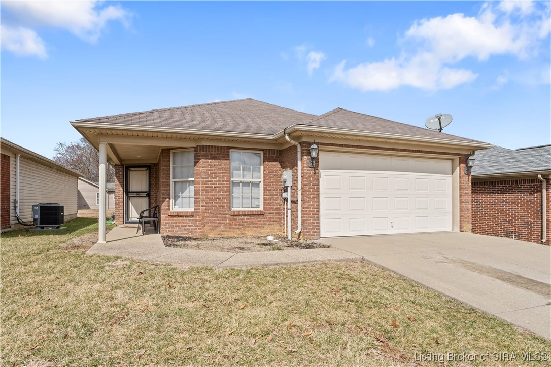 Jeffersonville, Indiana 47130, United States, 3 Bedrooms Bedrooms, ,2 BathroomsBathrooms,Residential,Active,86388