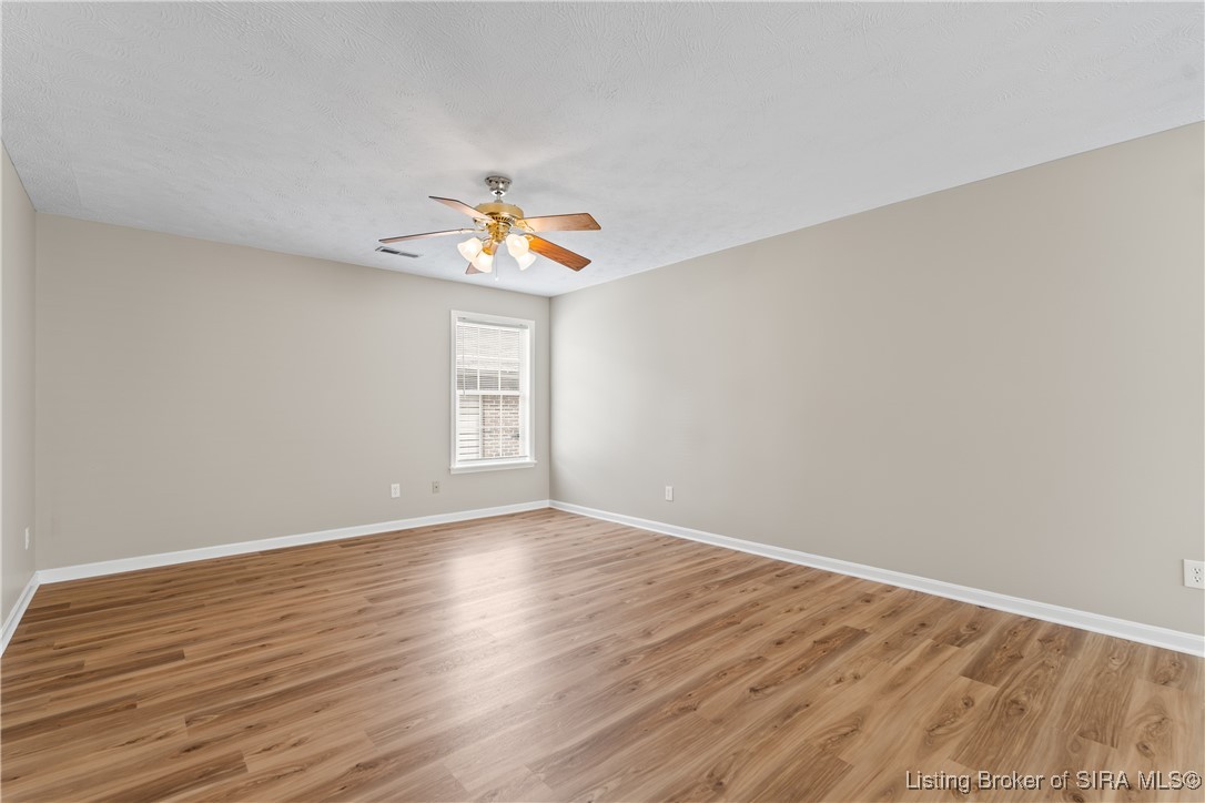 Jeffersonville, Indiana 47130, United States, 3 Bedrooms Bedrooms, ,2 BathroomsBathrooms,Residential,Active,86388