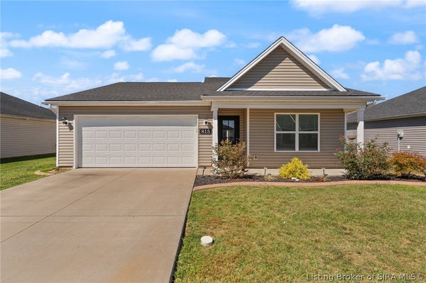 815 WOLF RUN PARK BLVD, JEFFERSONVILLE, IN 47130 - Image 65a56018e910b2497d4e04a4b3fe225b/28945974