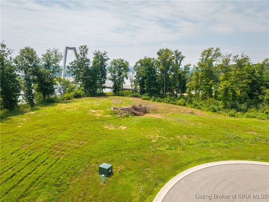 8014 LIMESTONE RIDGE WAY, JEFFERSONVILLE, IN 47130 - Image 7eea41dc009b6c16de89bc79e98b2465/1428442426