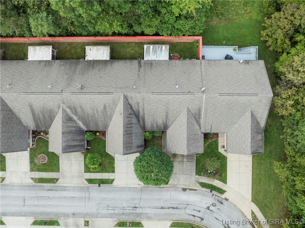 Clarksville, Indiana 47129, United States, 2 Bedrooms Bedrooms, ,2 BathroomsBathrooms,Residential,Active,41142