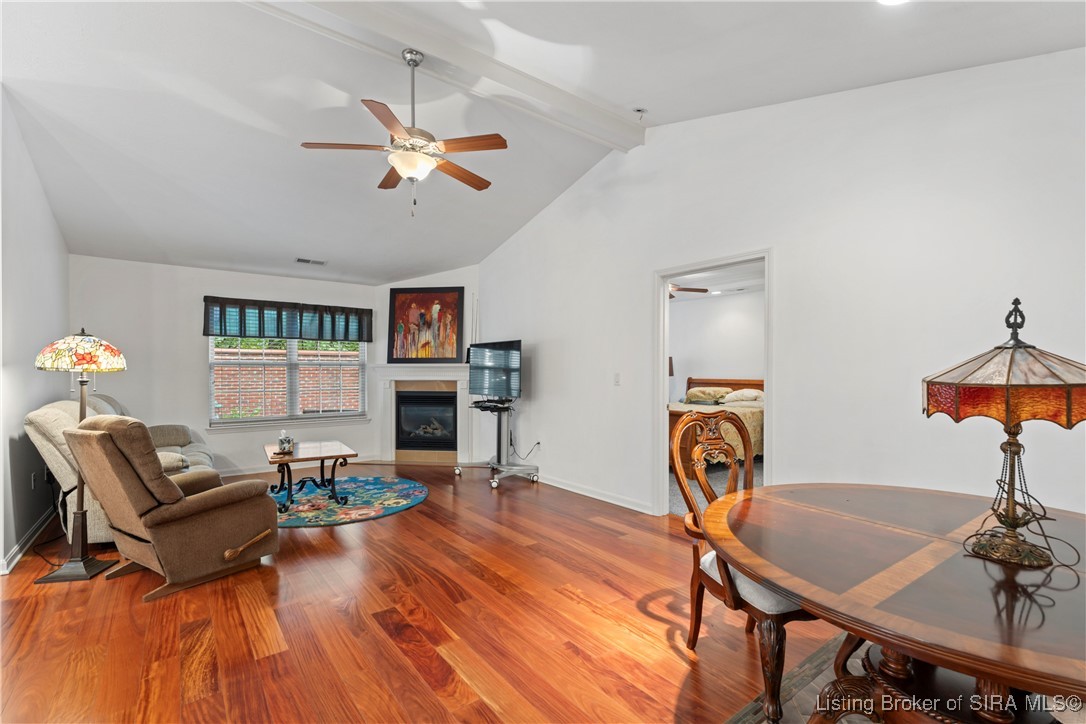 Clarksville, Indiana 47129, United States, 2 Bedrooms Bedrooms, ,2 BathroomsBathrooms,Residential,Active,41142