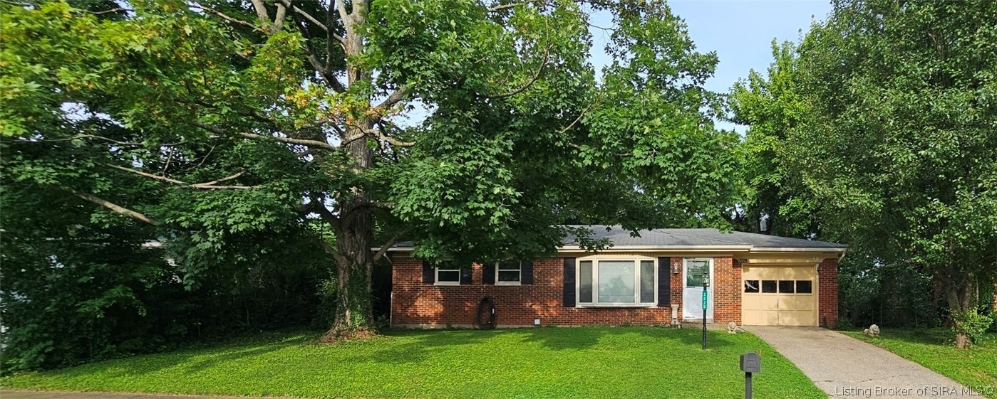 Photo 1 of 11 — 2228 Birch Drive, Clarksville, IN 47129