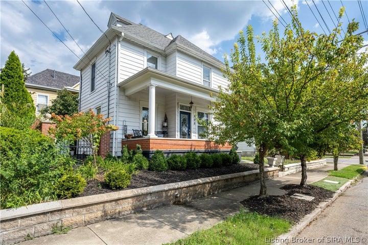 Photo 1 of 36 — 308 E 9th Street, New Albany, IN 47150
