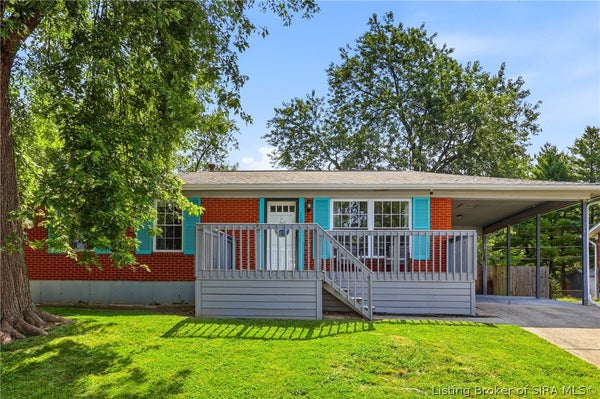 1135 SPICEWOOD DR, CLARKSVILLE, IN 47129 - Image 9bc418ff295aeb9ae3fbecf066bf962d/742043525