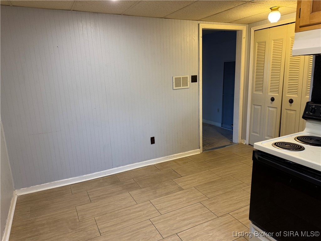 New Albany, Indiana 47150, United States, 1 Bedroom Bedrooms, ,1 BathroomBathrooms,Residential,Active,128029