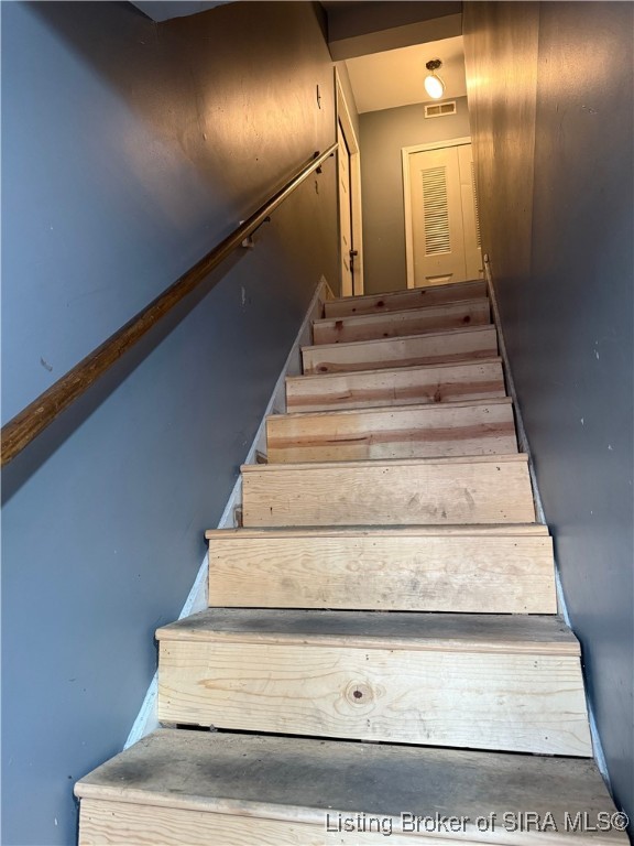 New Albany, Indiana 47150, United States, 1 Bedroom Bedrooms, ,1 BathroomBathrooms,Residential,Active,128029