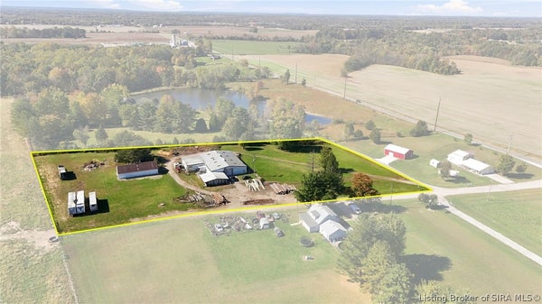 13075 W STATE ROAD 256, DEPUTY, IN 47230 - Image c1d63587f9192c8a0d7ca78cd7b117e1/386177585