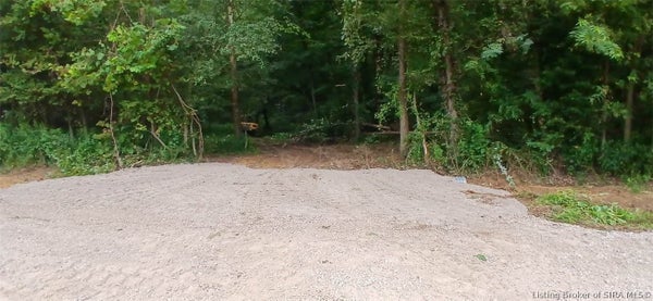 8289 N FIELDS RD, VALLONIA, IN 47281 - Image c61ecd85bc3b903b2e14b60f803defe0/3873805819