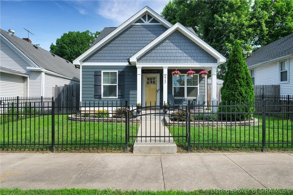 523 E ELM ST, NEW ALBANY, IN 47150 - Image cf5332c0abfad23e26769871f2e56e8d/3499637524