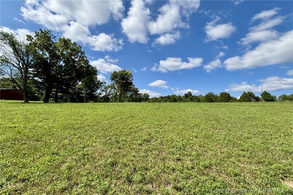 W WATER TOWER RD, SALEM, IN 47167 - Image e17189a978d717593ecf2be9cbd47a7e/3153257210