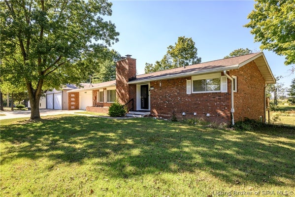 8501 DILLON RD, CHARLESTOWN, IN 47111 - Image e785330bedeccbb89e4b370a984e3e83/2594290537