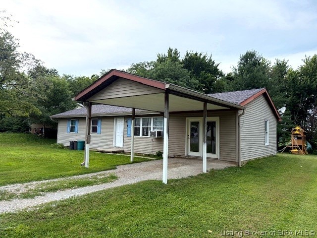 Photo 1 of 21 — 530 E Colony Drive, Salem, IN 47167