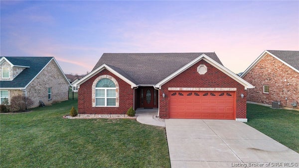 5411 MANSFIELD WAY, CHARLESTOWN, IN 47111 - Image f6ca41bb3ed56ed24262f7d6246cdde7/1471781096