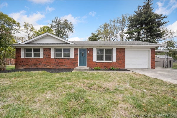 1030 GERALD DR, CLARKSVILLE, IN 47129 - Image fa9e4d31c9c89b3afb7405eede4a3fc4/4285776470