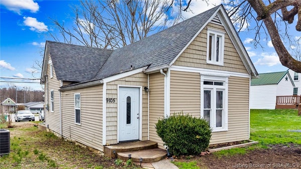 9105 HIGH ST, GEORGETOWN, IN 47122 - Image ffc9255c0ca5c8a2d9b28085d149f986/2198250971
