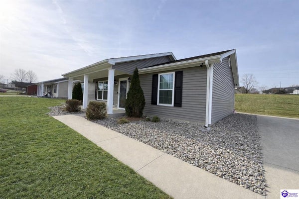154 BEECHWOOD ST, LEBANON, KY 40033 - Image 07d020d0fa37e20dcec0ec2c2f09f67b/3494307765
