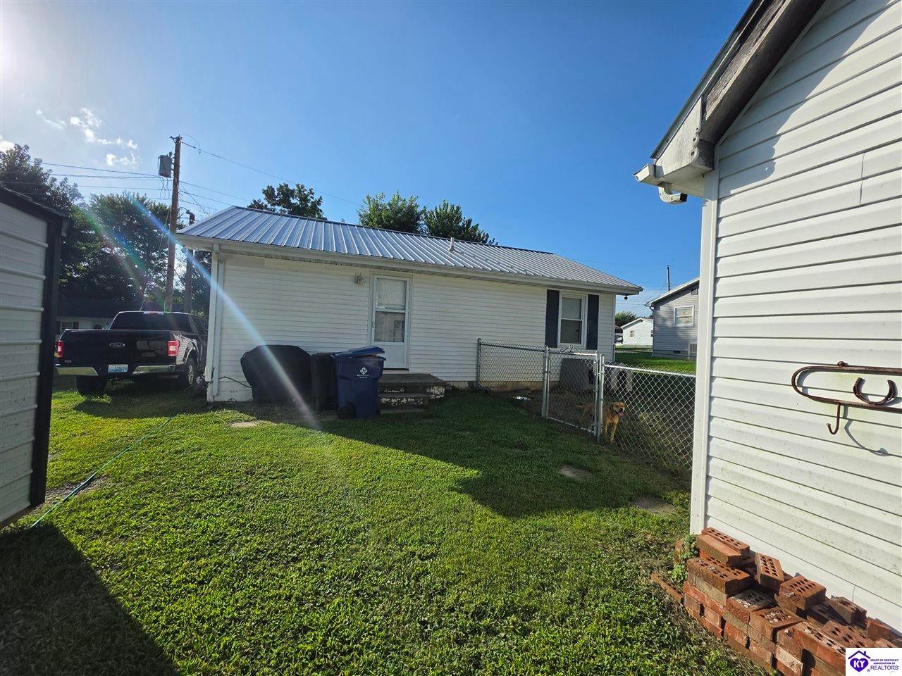 311 Howard Street - Photo 4